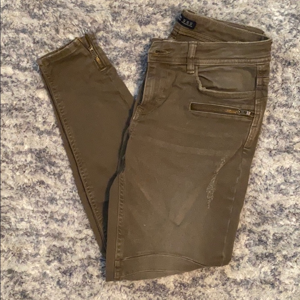 Zara jeans